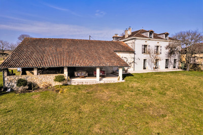 Maison à vendre à Brantôme en Périgord, Dordogne, Aquitaine, avec Leggett Immobilier