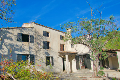 French property for sale in Siran, Hérault - €230,000 - photo 2