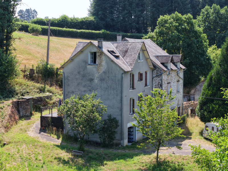 Moulin à vendre à Chamberet, Corrèze - 338.990 € - photo 1