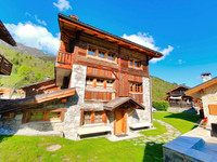 Chalet à vendre à Les Allues, Savoie - 4.050.000 € - photo 1