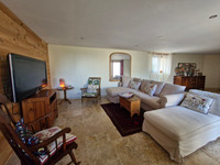 Maison à vendre à Saint-Amour-Bellevue, Saône-et-Loire - 895.000 € - photo 4