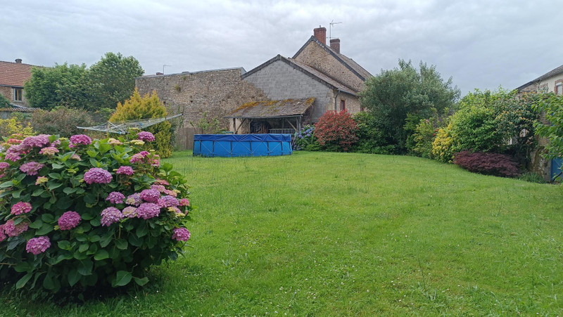 French property for sale in Châtelus-le-Marcheix, Creuse - €109,000 - photo 9