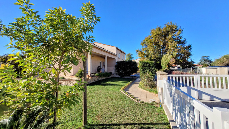 Propriété à vendre à Villelongue-de-la-Salanque, Pyrénées-Orientales - 565 000 €