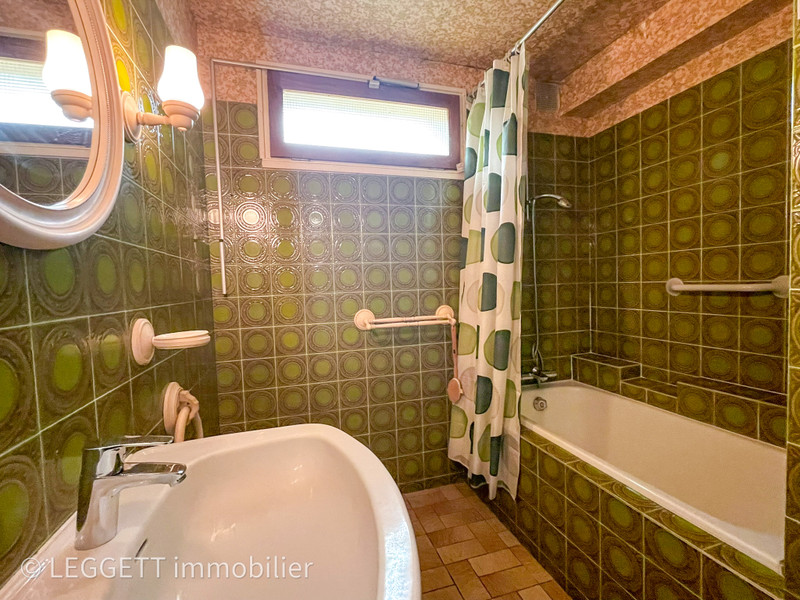 French property for sale in Le Vigan, Lot - €189,000 - photo 11
