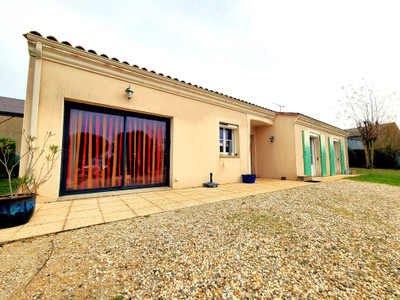 Maison à vendre à Ruffec, Charente, Poitou-Charentes, avec Leggett Immobilier