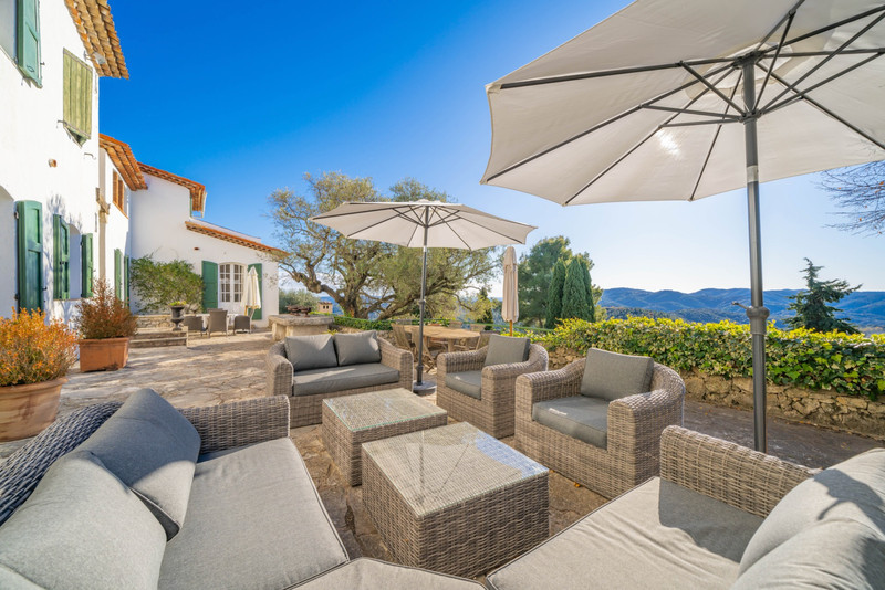 Maison à vendre à Le Tignet, Alpes-Maritimes - 1.795.000 € - photo 1
