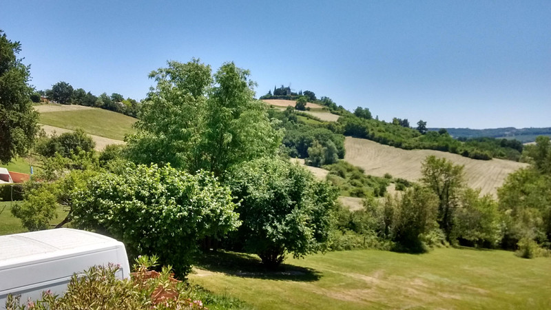 French property for sale in Montpezat, Lot-et-Garonne - €347,500 - photo 2