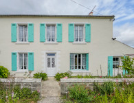 Maison à vendre à Benon, Charente-Maritime - 367.000 € - photo 1