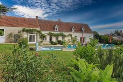 French property for sale in Amboise, Indre-et-Loire - €348,740 - photo 3