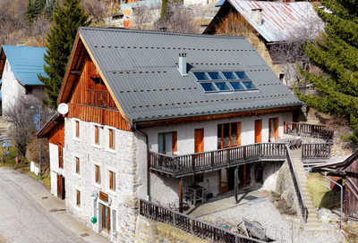 Ski property for sale in  - €1,750,000 - photo 1