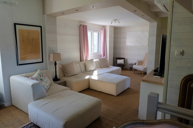 French property for sale in Le Pescher, Corrèze - €283,550 - photo 4