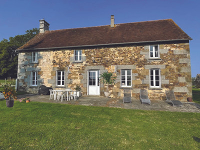 house for sale in Orne