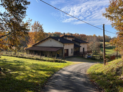 Maison à vendre à Brossac, Charente, Poitou-Charentes, avec Leggett Immobilier