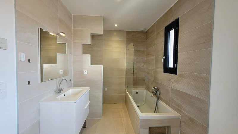 French property for sale in Villeneuve-de-la-Raho, Pyrénées-Orientales - €680,000 - photo 7
