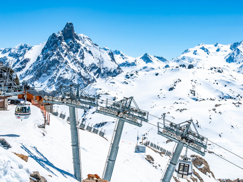 Ski property for sale in Meribel - €3,662,000 - photo 6