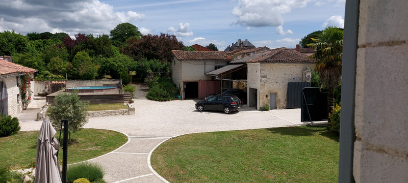 French property for sale in Bourg-Charente, Charente - &#8364;449,000 - photo 2