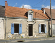 property to renovate for sale in LevrouxIndre Centre