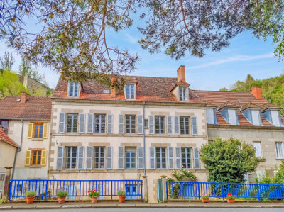 Maison à vendre à Aubusson, Creuse, Limousin, avec Leggett Immobilier
