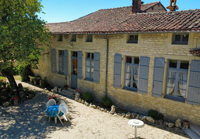 house for sale in Charente
