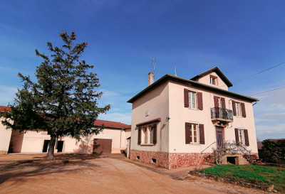 Maison à vendre à La Chapelle-de-Guinchay, Saône-et-Loire, Bourgogne, avec Leggett Immobilier