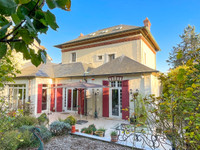 French property, houses and homes for sale in Auvers-sur-Oise Val-d'Oise Paris_Isle_of_France