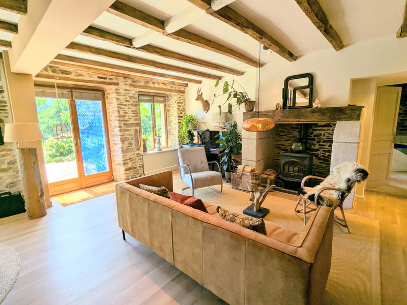 French property for sale in Sussac, Haute-Vienne - €429,000 - photo 2