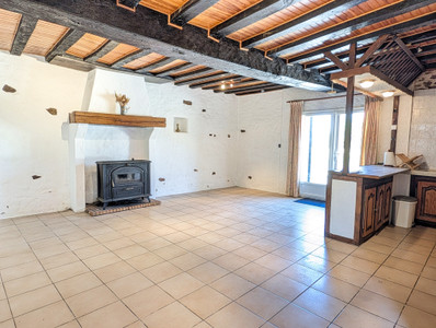 French property for sale in Chaillac, Indre - €299,900 - photo 2