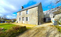 Maison à vendre à Ger, Manche - 168.500 € - photo 1