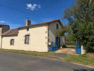 house for sale in Deux-Sèvres