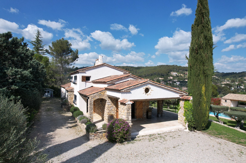 Maison à vendre à Cotignac, Var - 1.365.000 € - photo 1