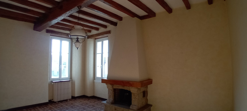 French property for sale in Argentonnay, Deux-Sèvres - €107,693 - photo 2