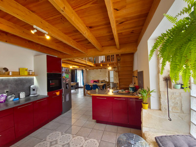 French property for sale in Saint-Sauveur-d'Aunis, Charente-Maritime - €350,000 - photo 1