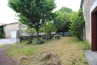 Maison à vendre à Longré, Charente - 64.600 € - photo 14