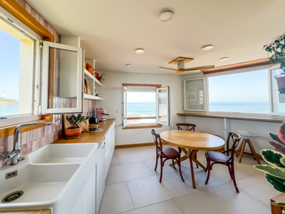 French property for sale in Anglet, Pyrénées-Atlantiques - €693,000 - photo 2