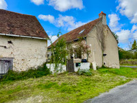 Propriété à vendre à La Trimouille, Vienne - 66 600 € - photo n°1