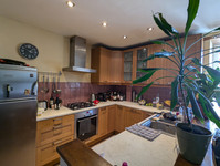 Maison à vendre à La Forêt-sur-Sèvre, Deux-Sèvres - 220.000 € - photo 3