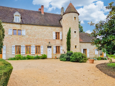 Maison à vendre à Cormatin, Saône-et-Loire, Bourgogne, avec Leggett Immobilier