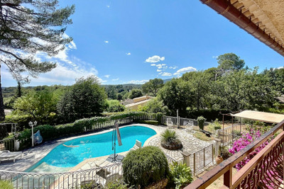 French property for sale in Roquefort-les-Pins, Alpes-Maritimes - €995,000 - photo 1