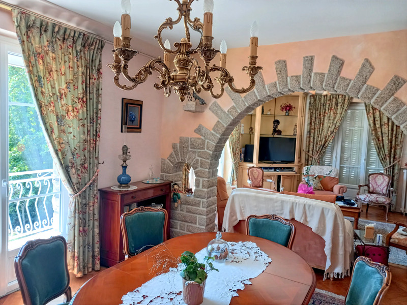 French property for sale in Espartignac, Corrèze - €300,000 - photo 2