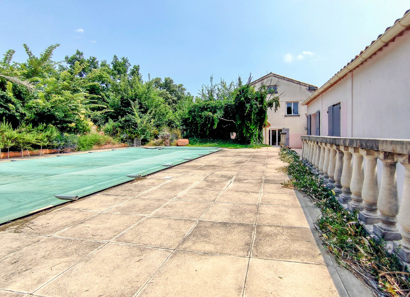 House for sale in Monteux Vaucluse Monteux Large 180 m² family