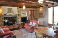 Maison à vendre à Lathus-Saint-Rémy, Vienne - 169.000 € - photo 2