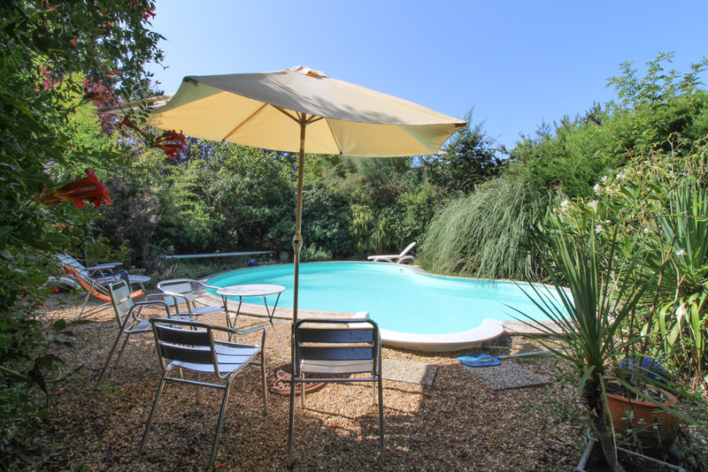French property for sale in Lys-Haut-Layon, Maine-et-Loire - €149,900 - photo 1