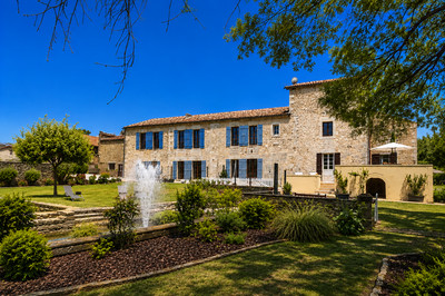 house for sale in Charente