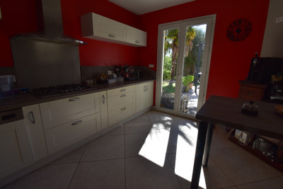 French property for sale in Terrasson-Lavilledieu, Dordogne - €388,000 - photo 7