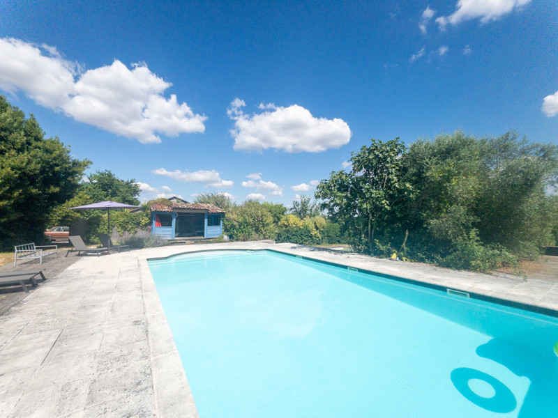 French property for sale in Nabinaud, Charente - €689,000 - photo 3