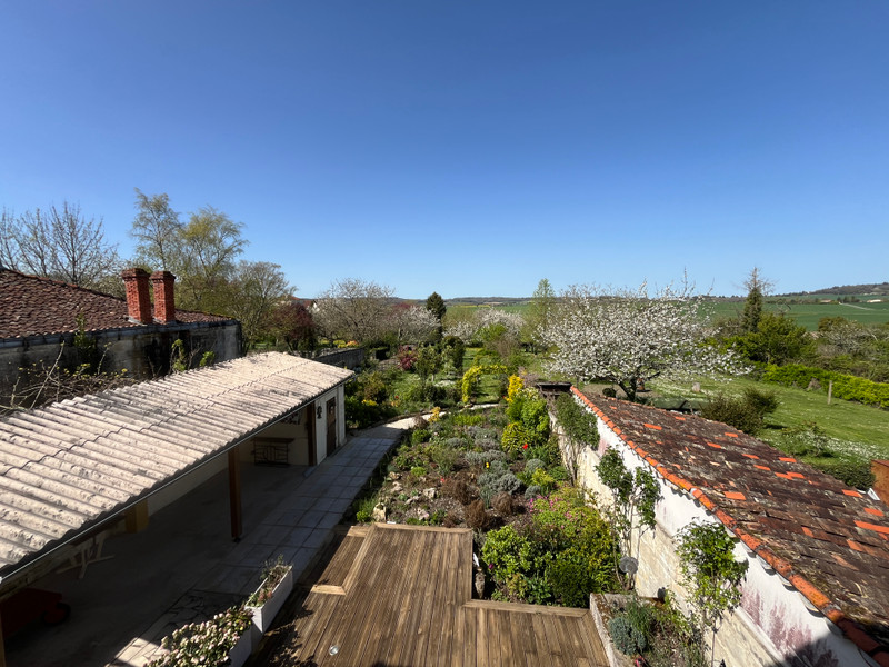 French property for sale in Villebois-Lavalette, Charente - €339,200 - photo 1