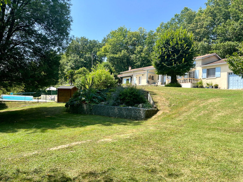 French property for sale in Eymet, Dordogne - €514,000 - photo 0