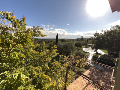 French property for sale in Cotignac, Var - €890,000 - photo 1