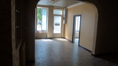 French property for sale in Vasles, Deux-Sèvres - €25,500 - photo 5