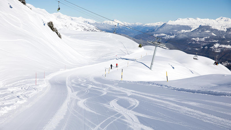 Ski property for sale in Meribel - €3,220,684 - photo 8